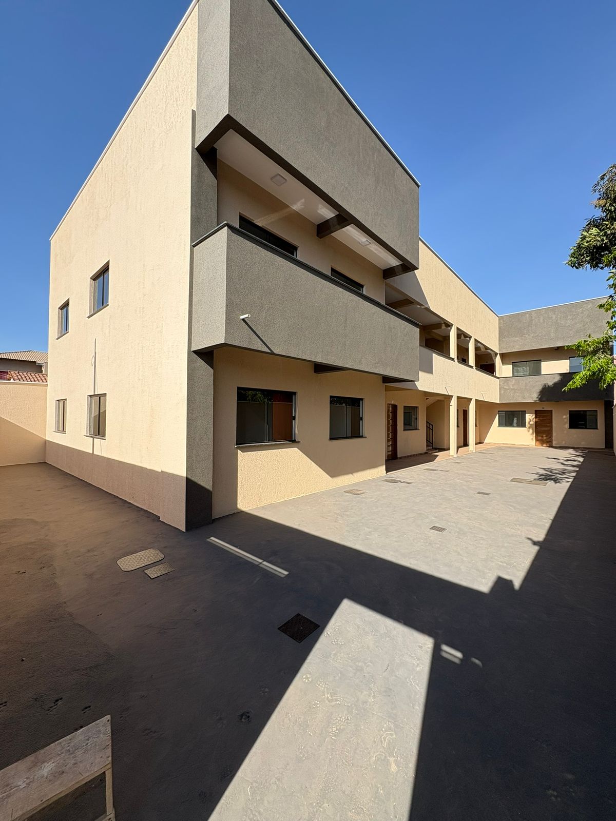 WhatsApp Image 2025-10-07 at 09.31.52