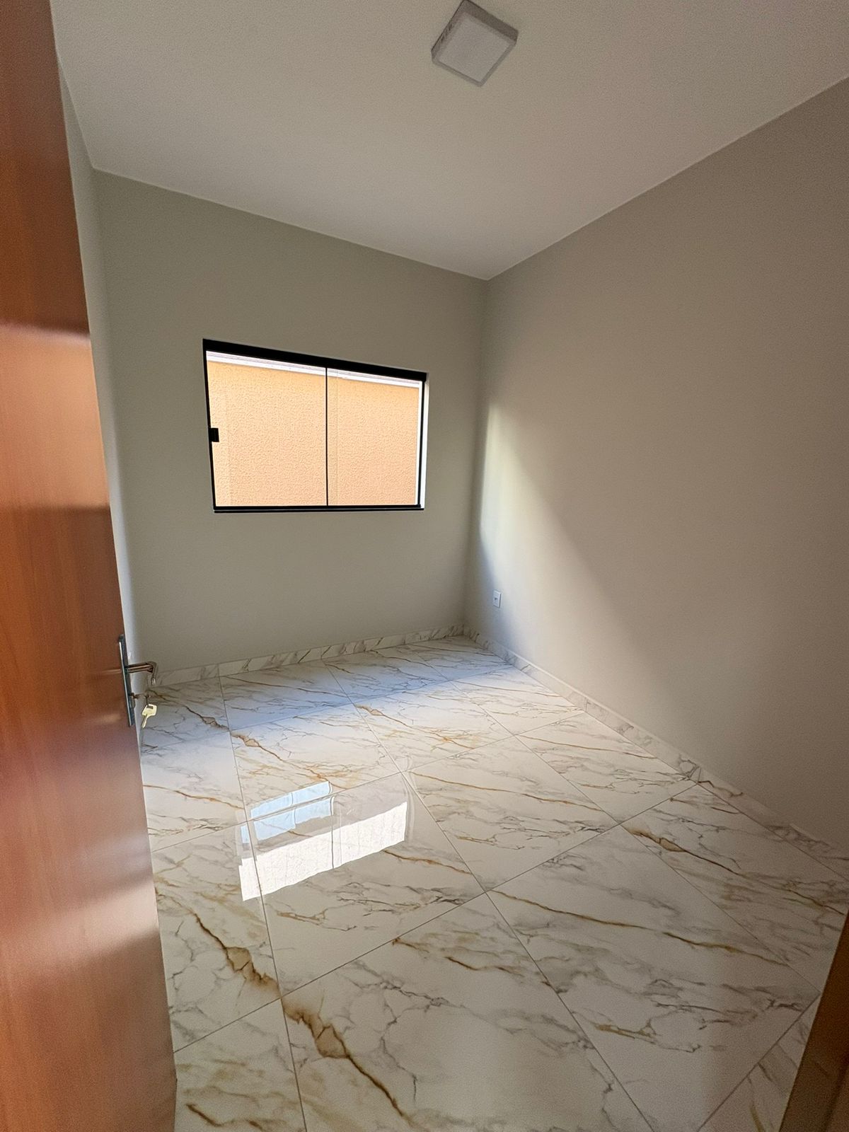 WhatsApp Image 2025-10-07 at 09.31.54